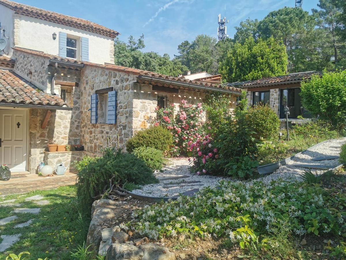 Domaine Geodora, Parfumeur En Provence Villa Montauroux Luaran gambar
